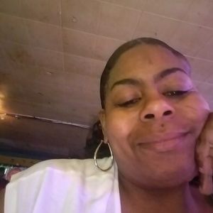 Meet your Posher, Pearl